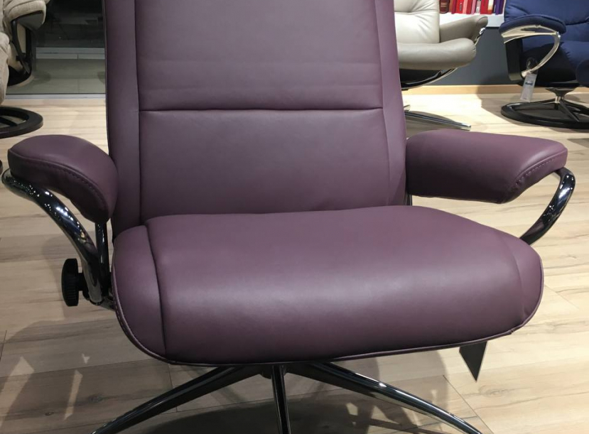Кресло-реклайнер Stressless Paris Low Back