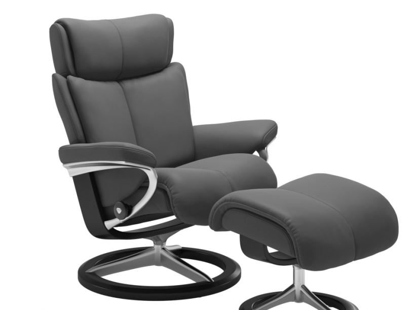 Кресло-реклайнер с пуфом  Stressless MAGIC (M) Signature