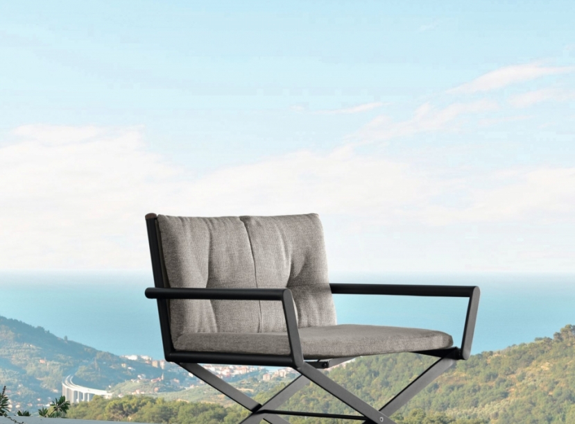 Кресло DOMINO DINING DIRECTOR CHAIR