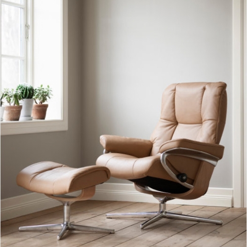 Кресло-реклайнер с пуфом Stressless Mayfair Cross